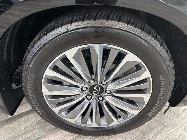 New 2026 INFINITI QX80 Luxe w/ Cargo Package image 9