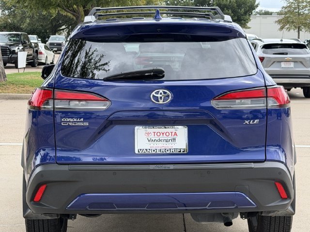 Used 2024 Toyota Corolla Cross XLE w/ Convenience Package FWD image 5