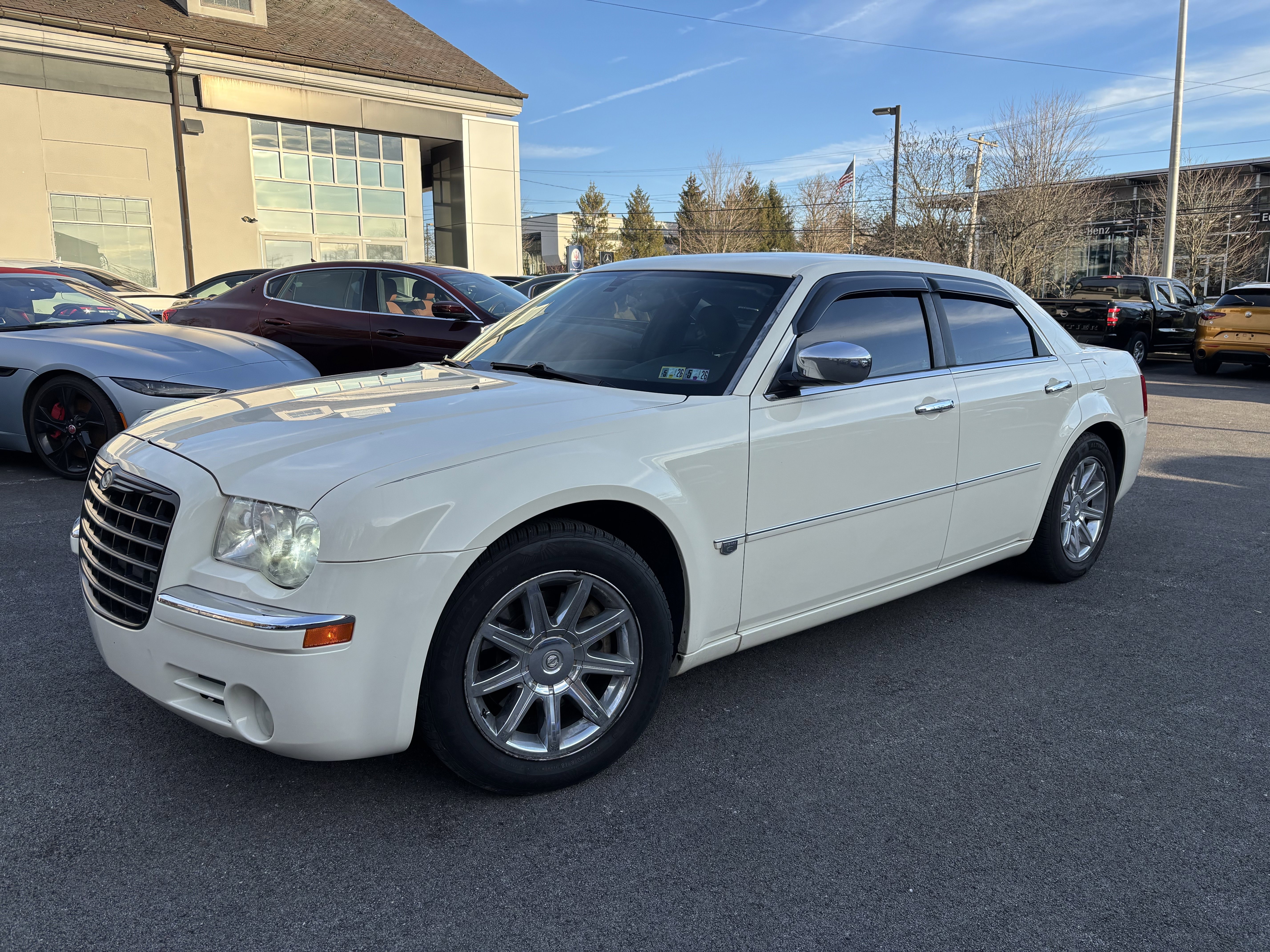 Used 2005 Chrysler 300 C image 1