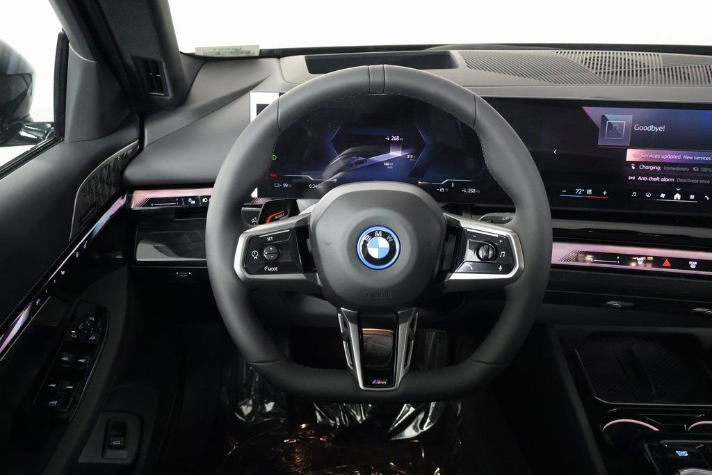 New 2026 BMW i5 eDrive40 w/ M Sport Package image 3