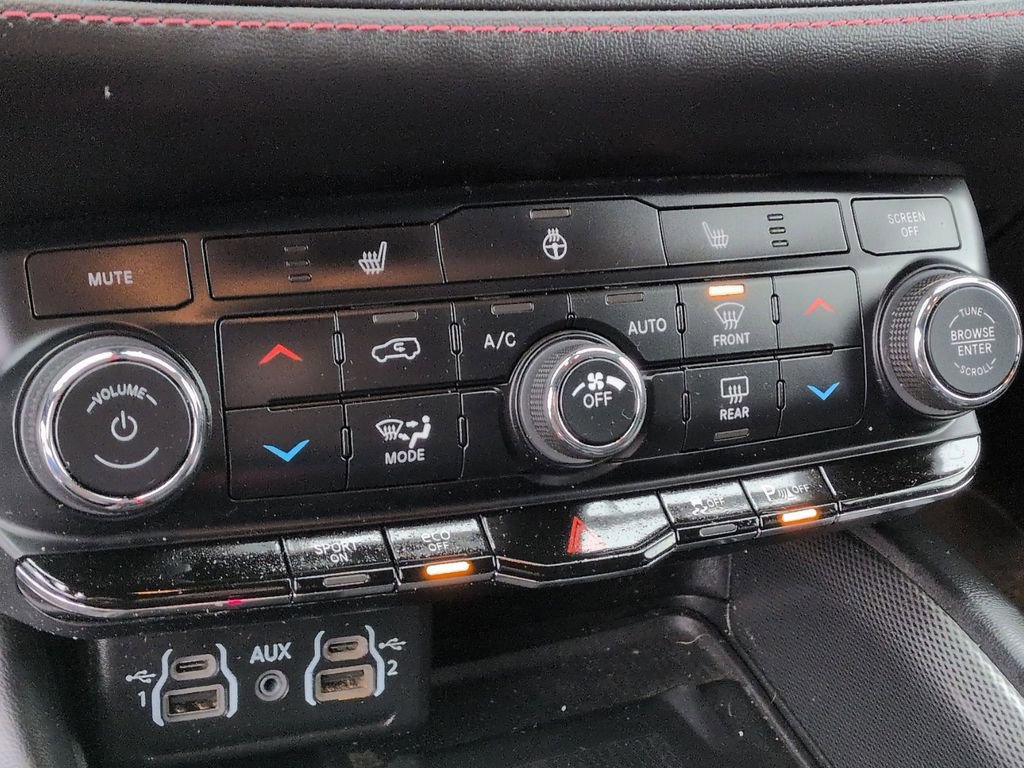 Used 2022 Dodge Durango R/T w/ Blacktop Package image 25