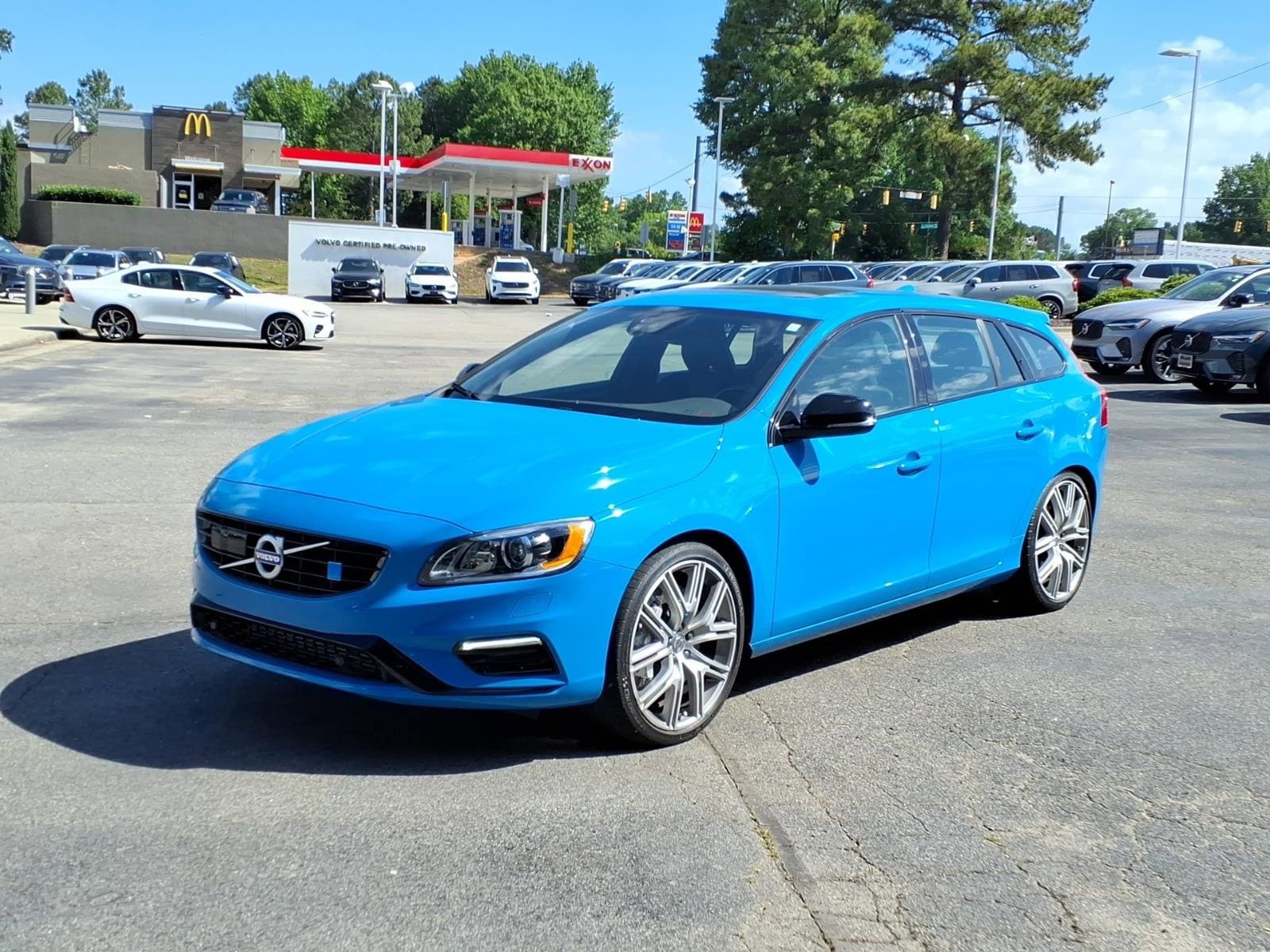 Used 2017 Volvo V60 T6 Polestar AWD/4WD image 9