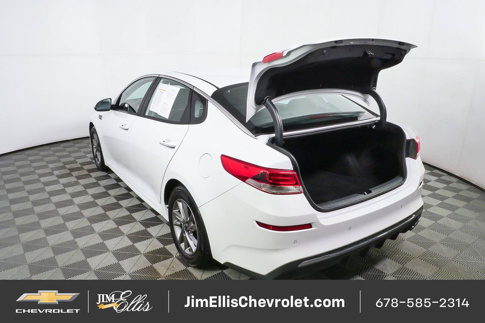 Used 2020 Kia Optima LX FWD image 24
