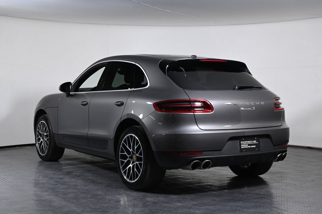 Certified 2018 Porsche Macan S AWD/4WD image 3