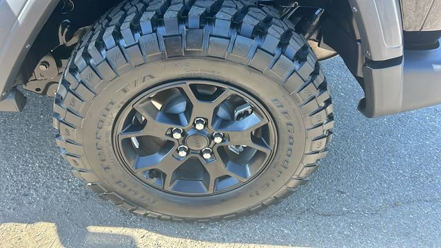 Used 2021 Jeep Wrangler Sport image 6