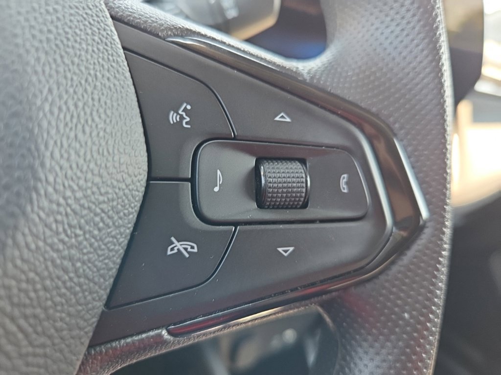 Used 2025 Chevrolet TrailBlazer LT FWD image 30