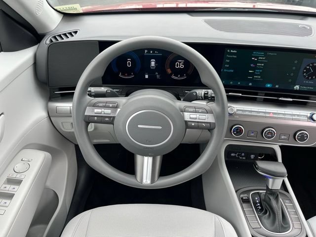 New 2026 Hyundai Kona SE FWD image 7