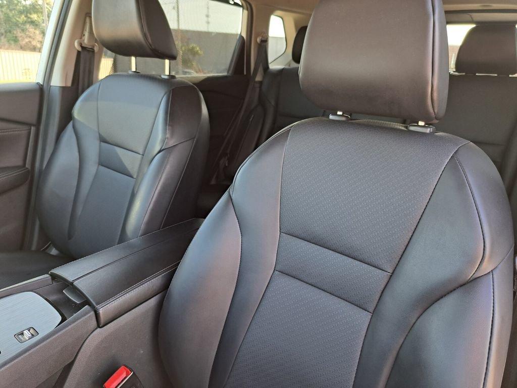 Used 2024 Nissan Rogue SV w/ SV Premium Package image 19