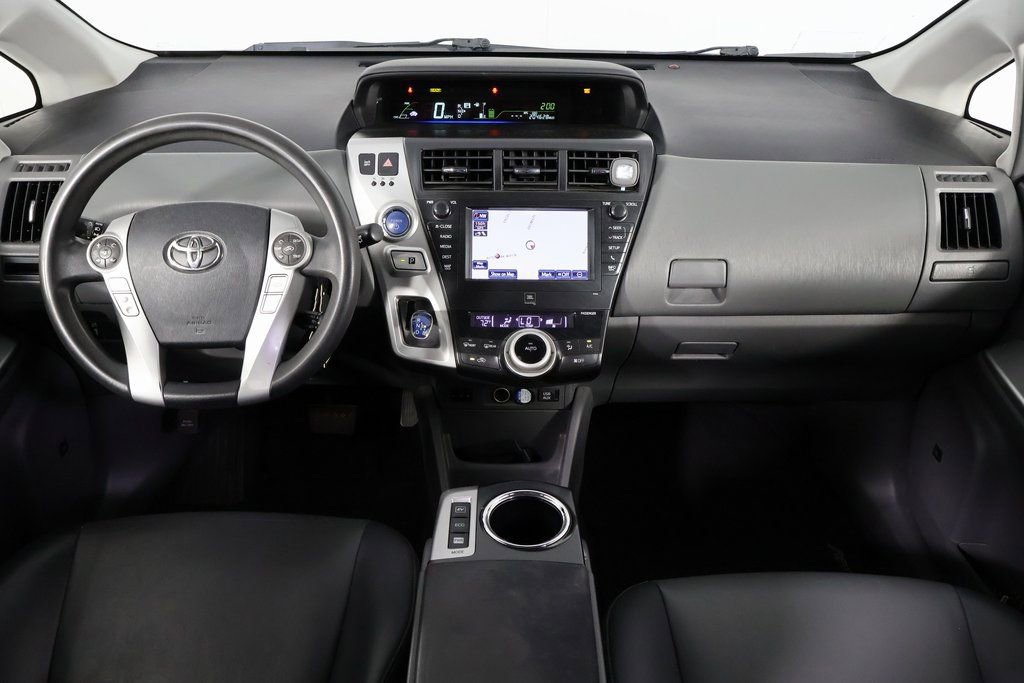 Used 2012 Toyota Prius V Five image 7