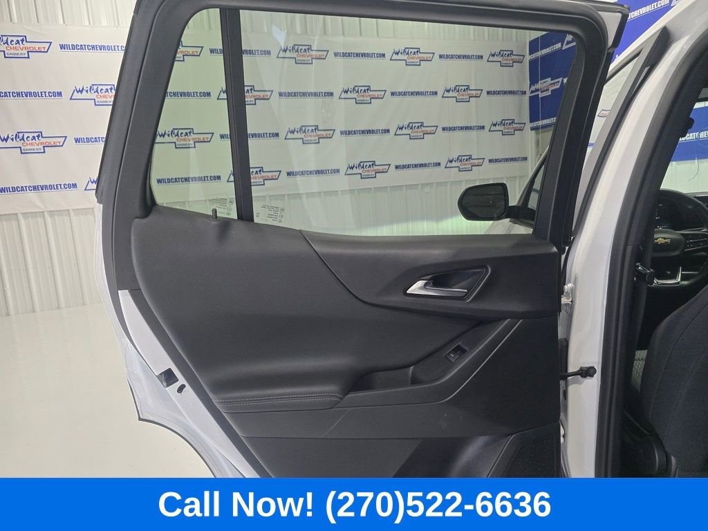 Used 2025 Chevrolet Equinox LT image 20