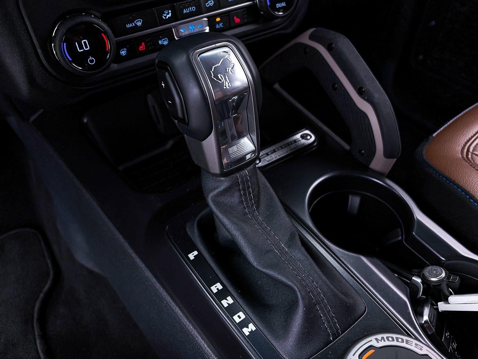 Used 2024 Ford Bronco Outer Banks image 28