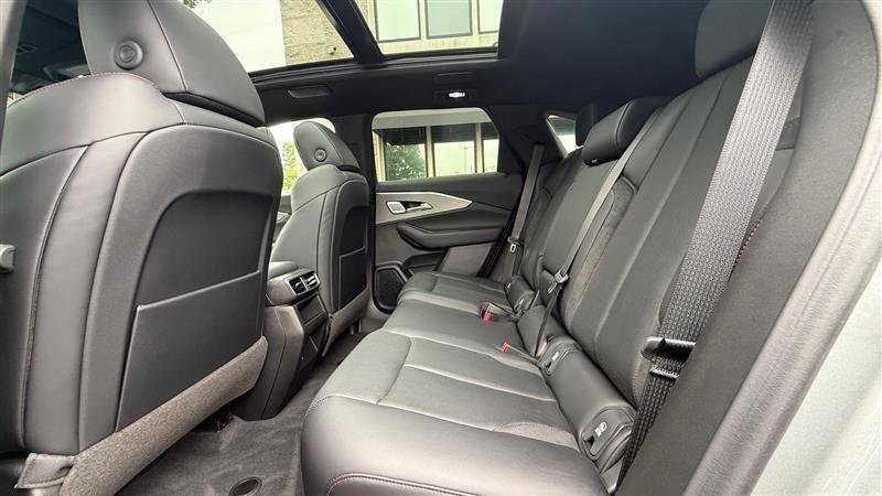 Used 2024 Acura ZDX A-Spec image 13
