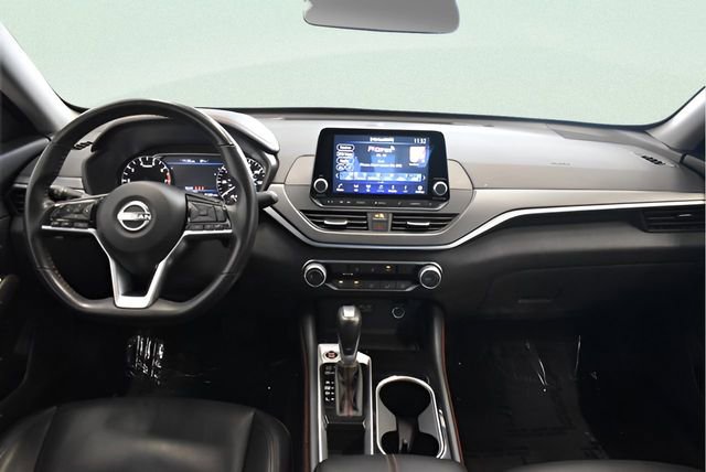 Used 2025 Nissan Altima 2.5 SR FWD image 5