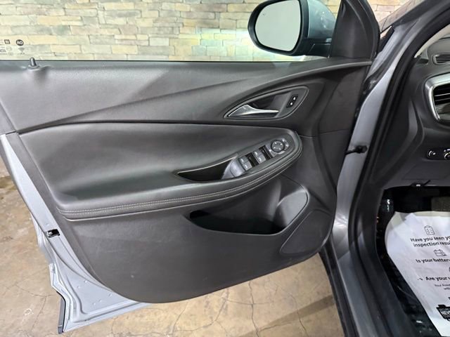 Used 2025 Buick Encore GX Preferred image 11