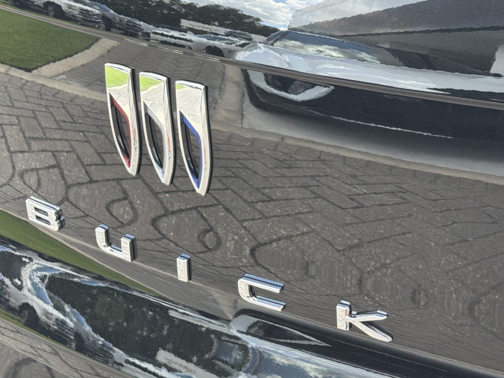 New 2026 Buick Envista Sport Touring w/ Convenience I Package FWD image 13