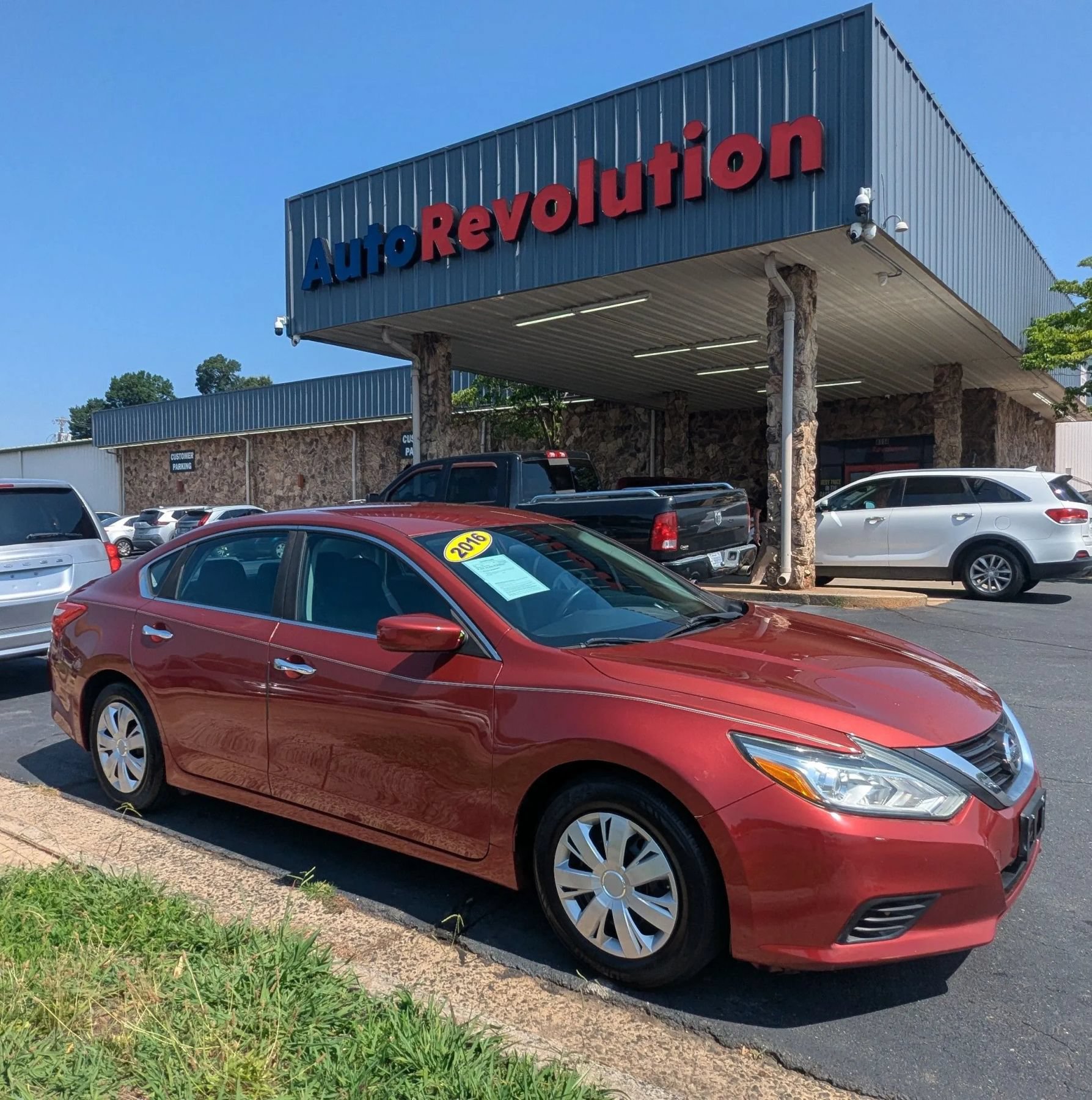 Used 2016 Nissan Altima 2.5 S w/ Power Driver Seat Package