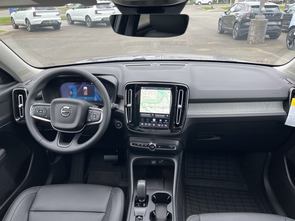 New 2026 Volvo XC40 B5 Core w/ Protection Package Premier AWD/4WD image 22