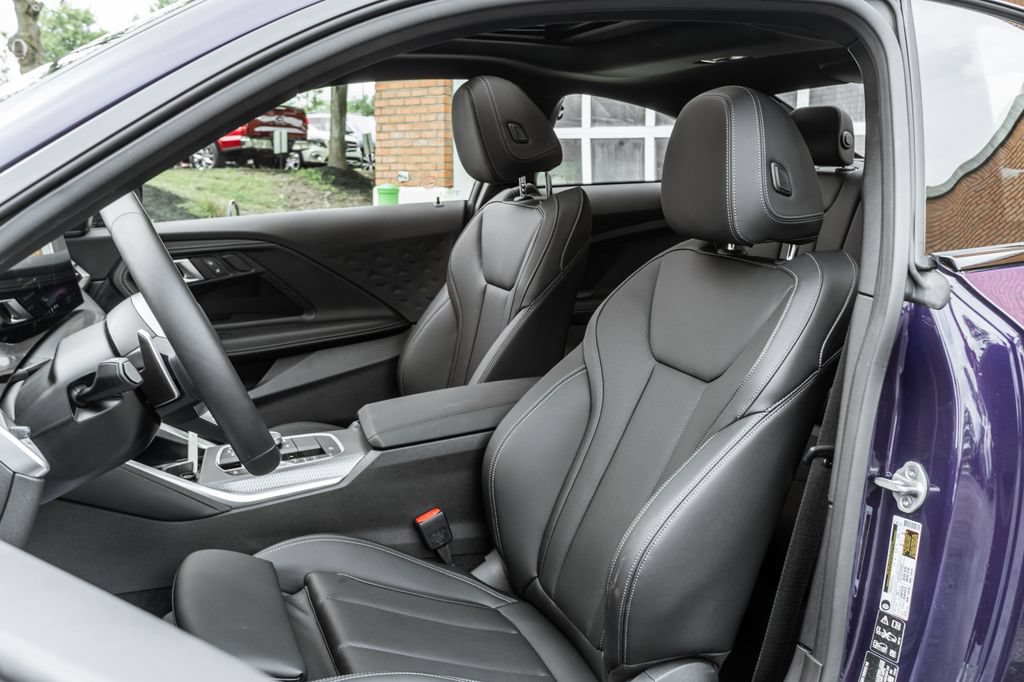 Used 2026 BMW M240i xDrive Coupe AWD/4WD image 6