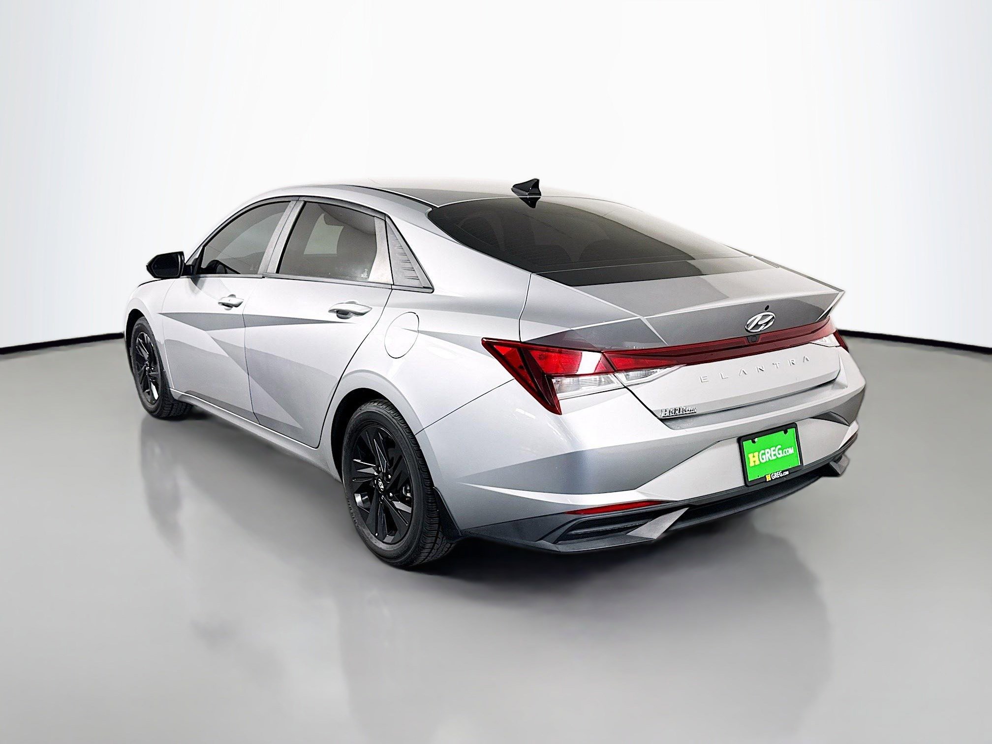 Used 2021 Hyundai Elantra SEL FWD image 7