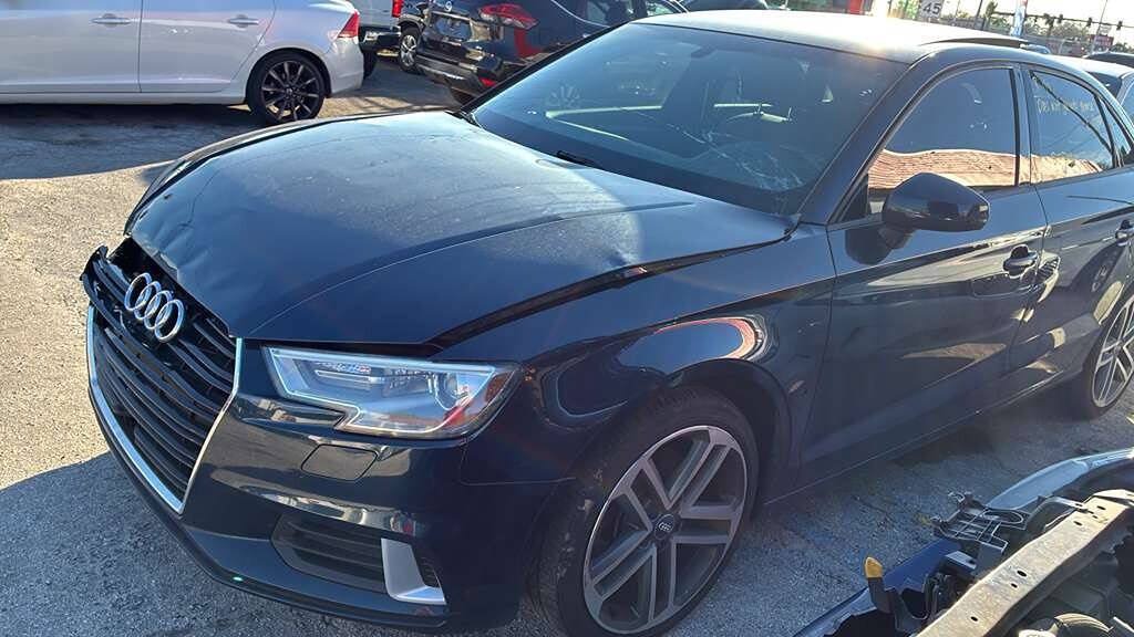 Used 2017 Audi A3 2.0T Premium w/ Convenience Package FWD image 5