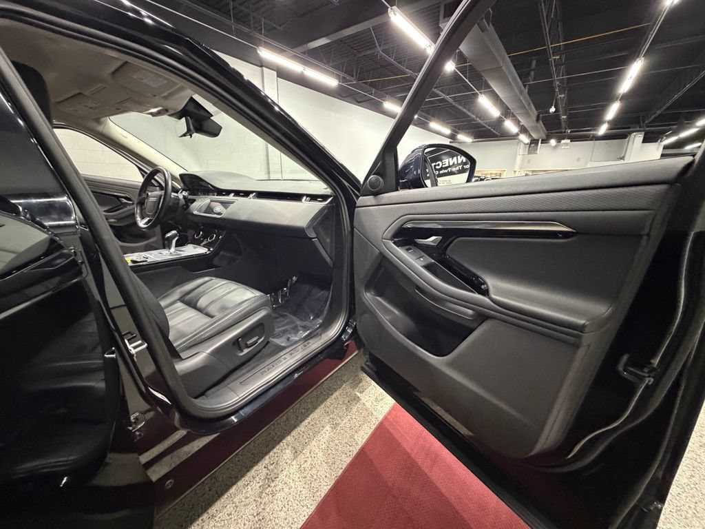Used 2020 Land Rover Range Rover Evoque S AWD/4WD image 31