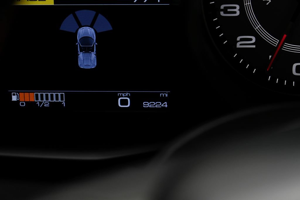 Used 2018 Ferrari 488 Spider RWD image 21