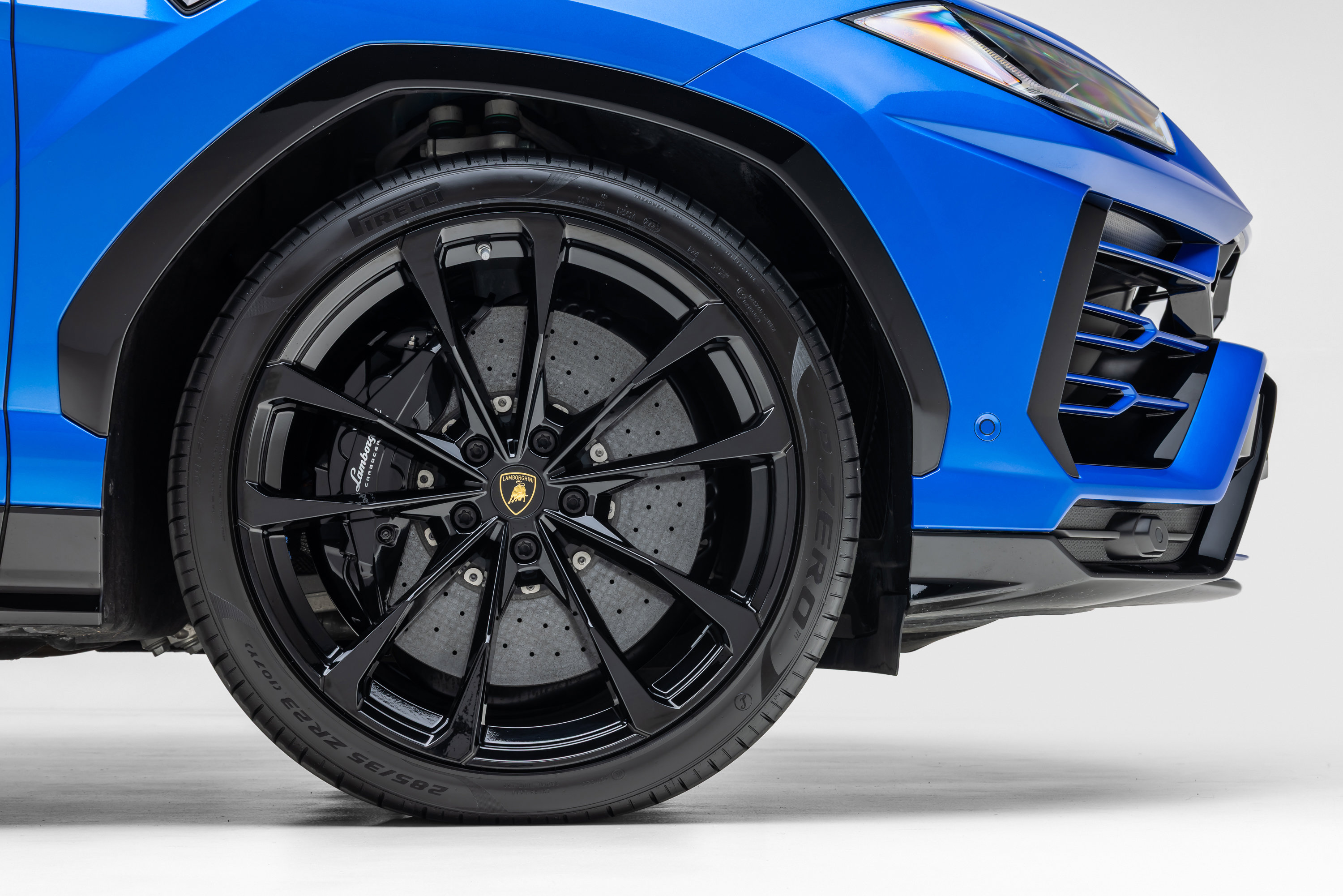 Used 2019 Lamborghini Urus image 19