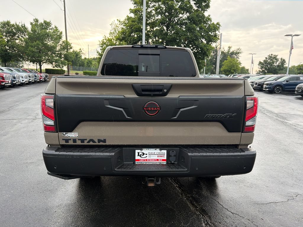 Used 2023 Nissan Titan PRO-4X w/ Pro-4x Convenience Package AWD/4WD image 7