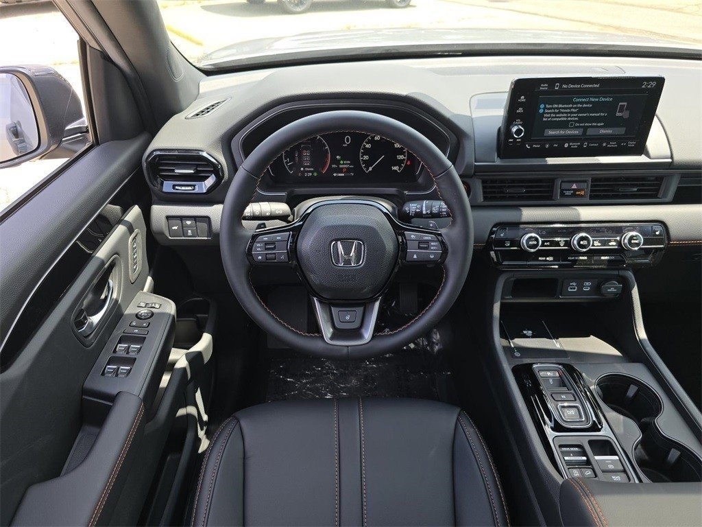 New 2025 Honda Pilot TrailSport image 28