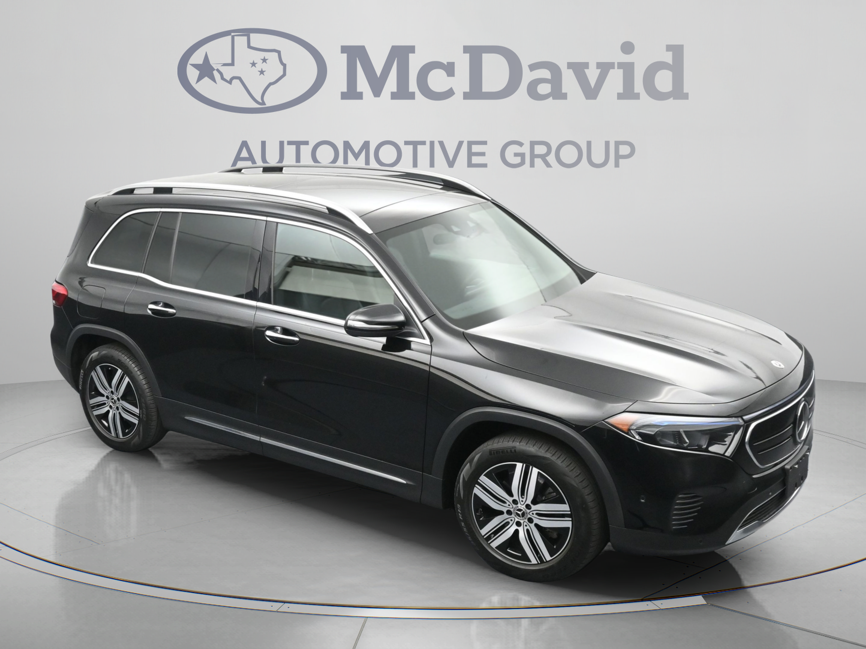 Used 2023 Mercedes-Benz EQB 300 4MATIC image 33