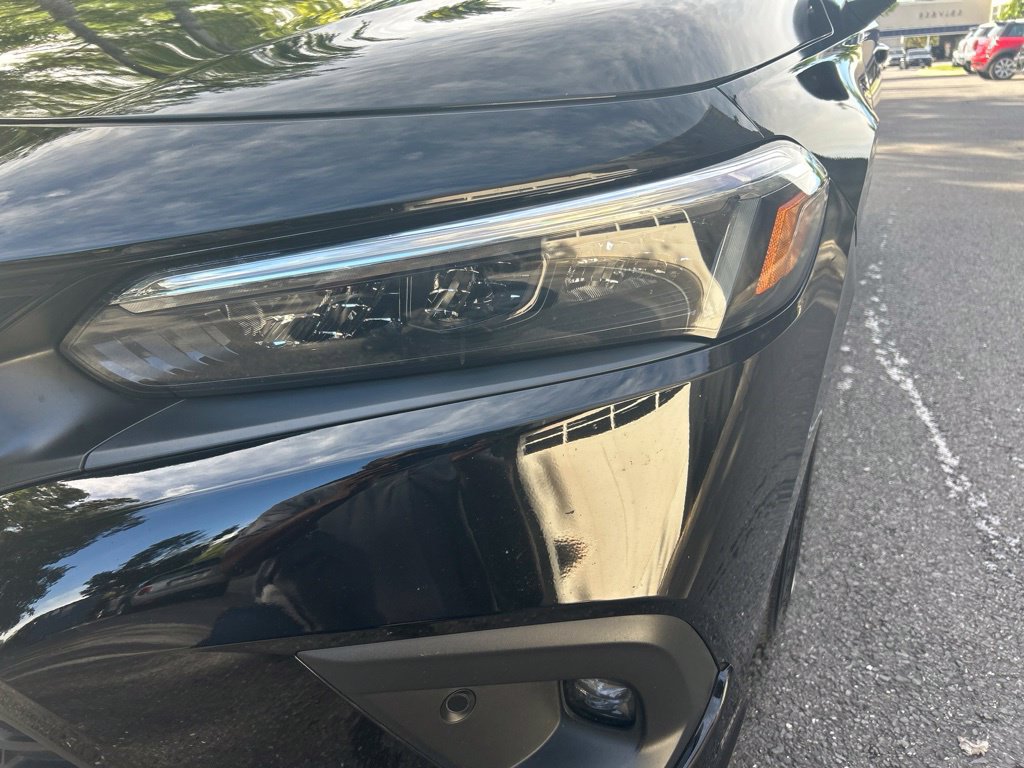 Used 2022 Honda Civic Touring image 12
