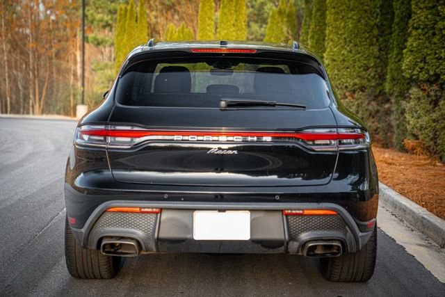 Used 2023 Porsche Macan Turbo image 18