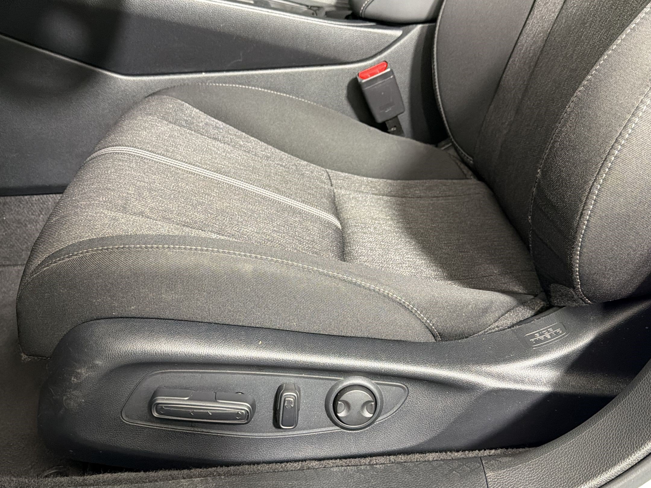 Used 2023 Honda Accord Sport image 13