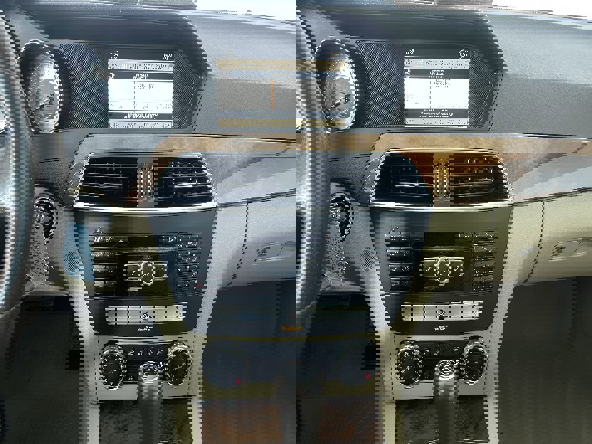 Used 2012 Mercedes-Benz C 300 4MATIC Sedan image 18