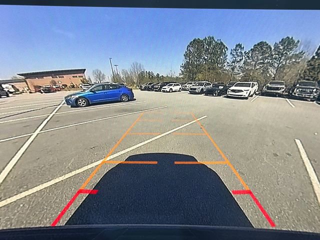 Used 2025 GMC Yukon XL AT4 w/ AT4 Premium Package image 30