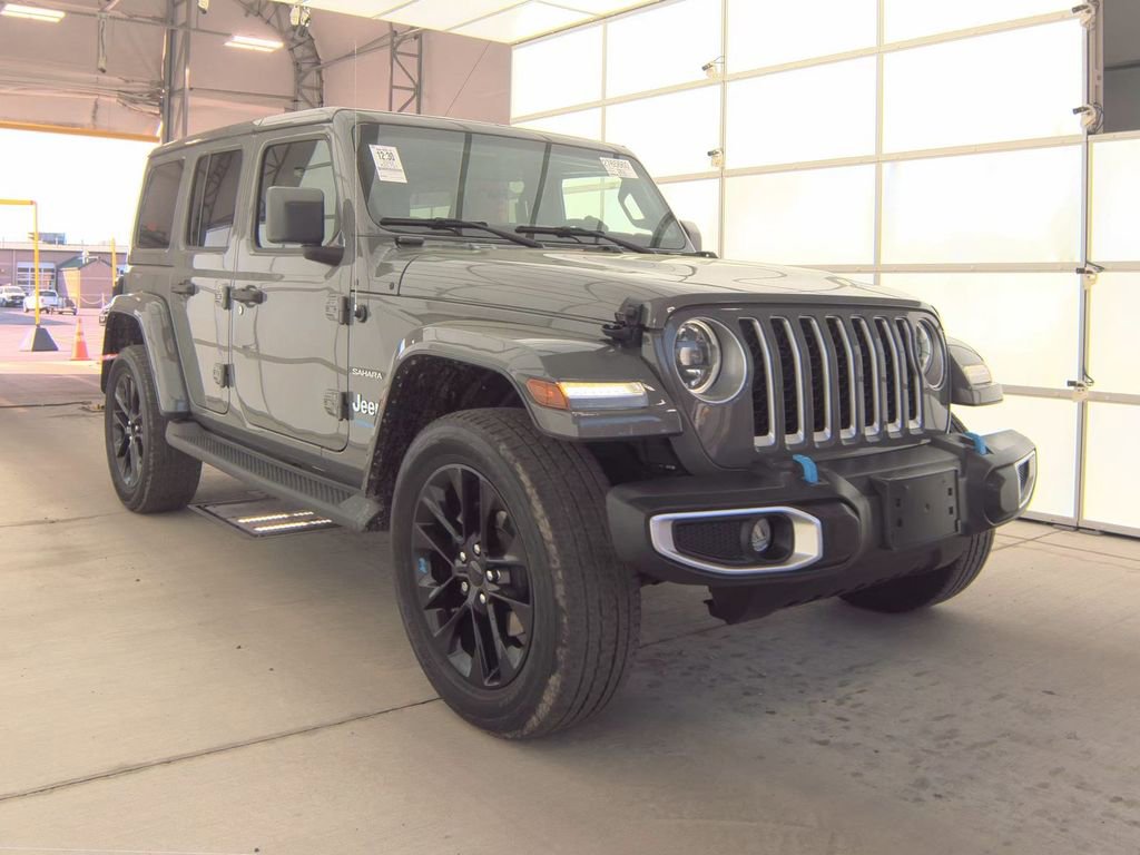 Used 2023 Jeep Wrangler Unlimited Sahara image 3
