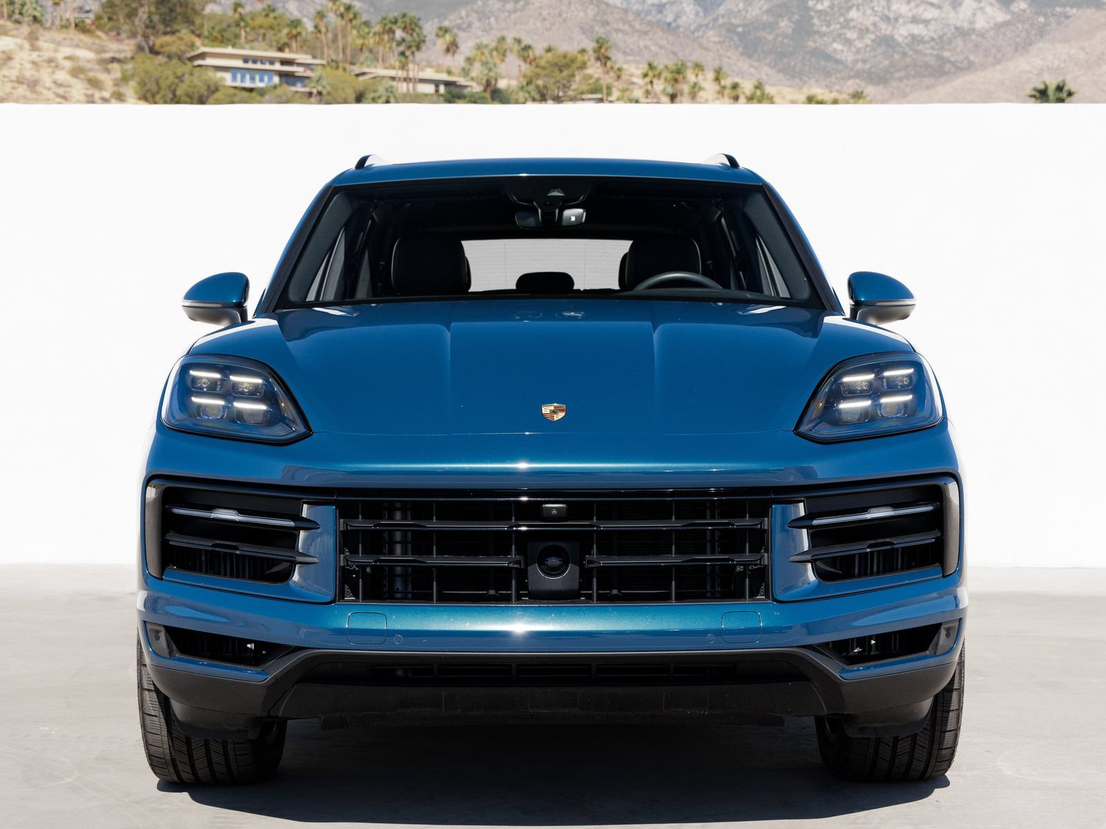 Certified 2025 Porsche Cayenne AWD/4WD image 10