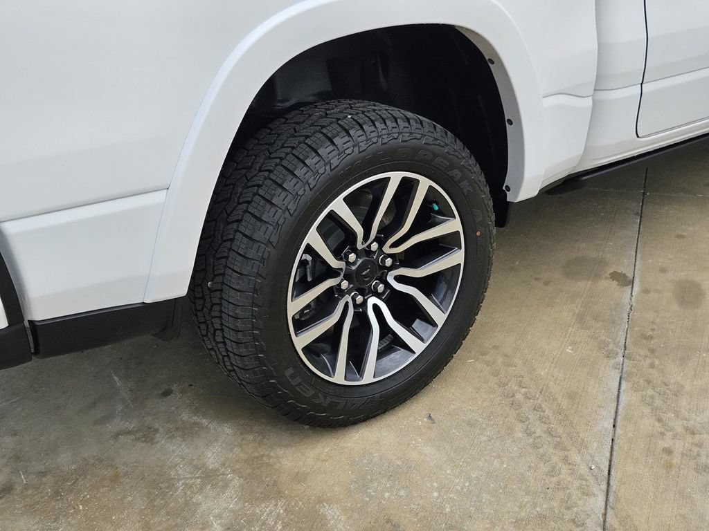 Used 2026 RAM 1500 Limited AWD/4WD image 44