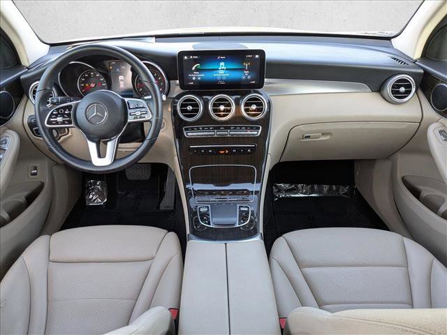 Used 2020 Mercedes-Benz GLC 300 image 16