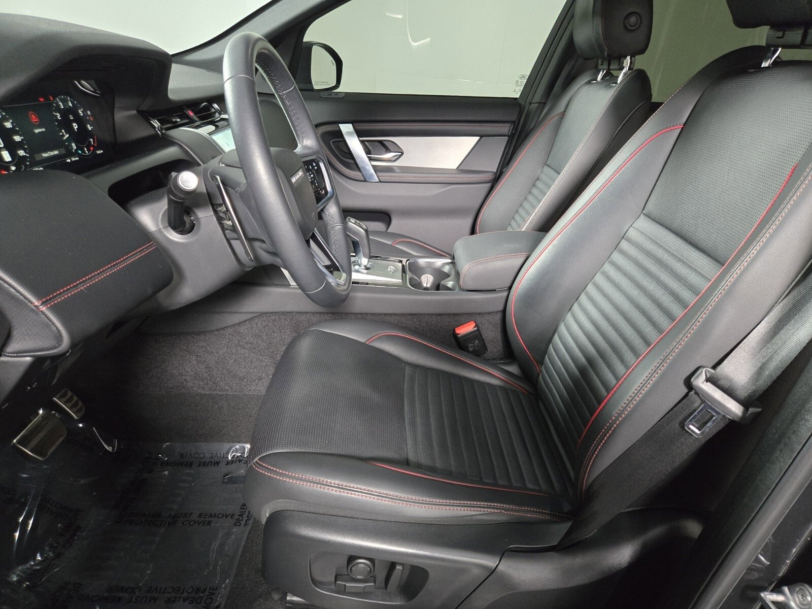 Used 2023 Land Rover Discovery Sport S R-Dynamic image 12