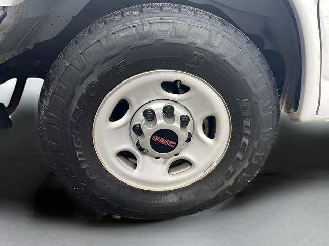 Used 2015 GMC Savana 2500 image 14