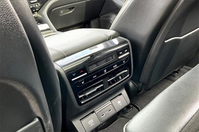 Used 2023 Acura MDX SH-AWD w/ Advance Package image 10