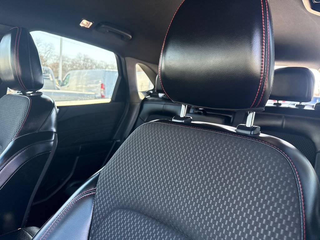 Used 2023 Ford Escape ST-Line image 23