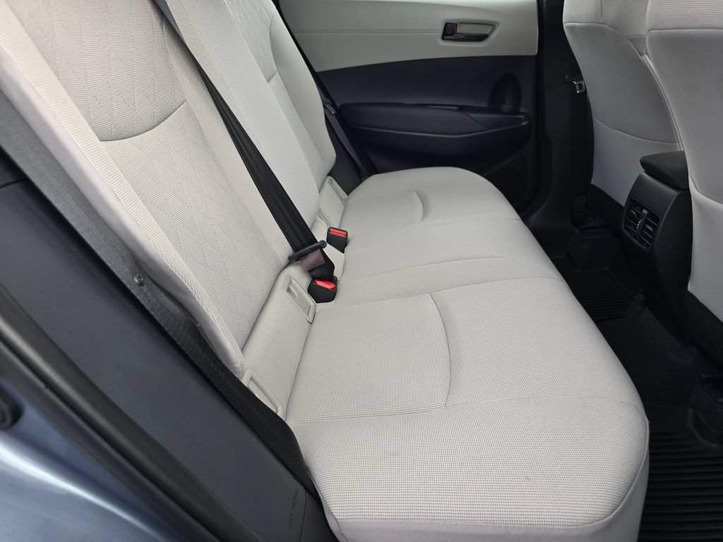Used 2025 Toyota Corolla Cross L FWD image 13