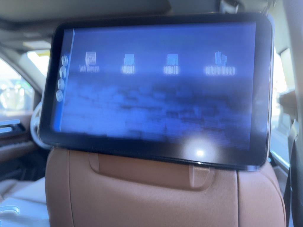 New 2026 Chevrolet Tahoe High Country image 17