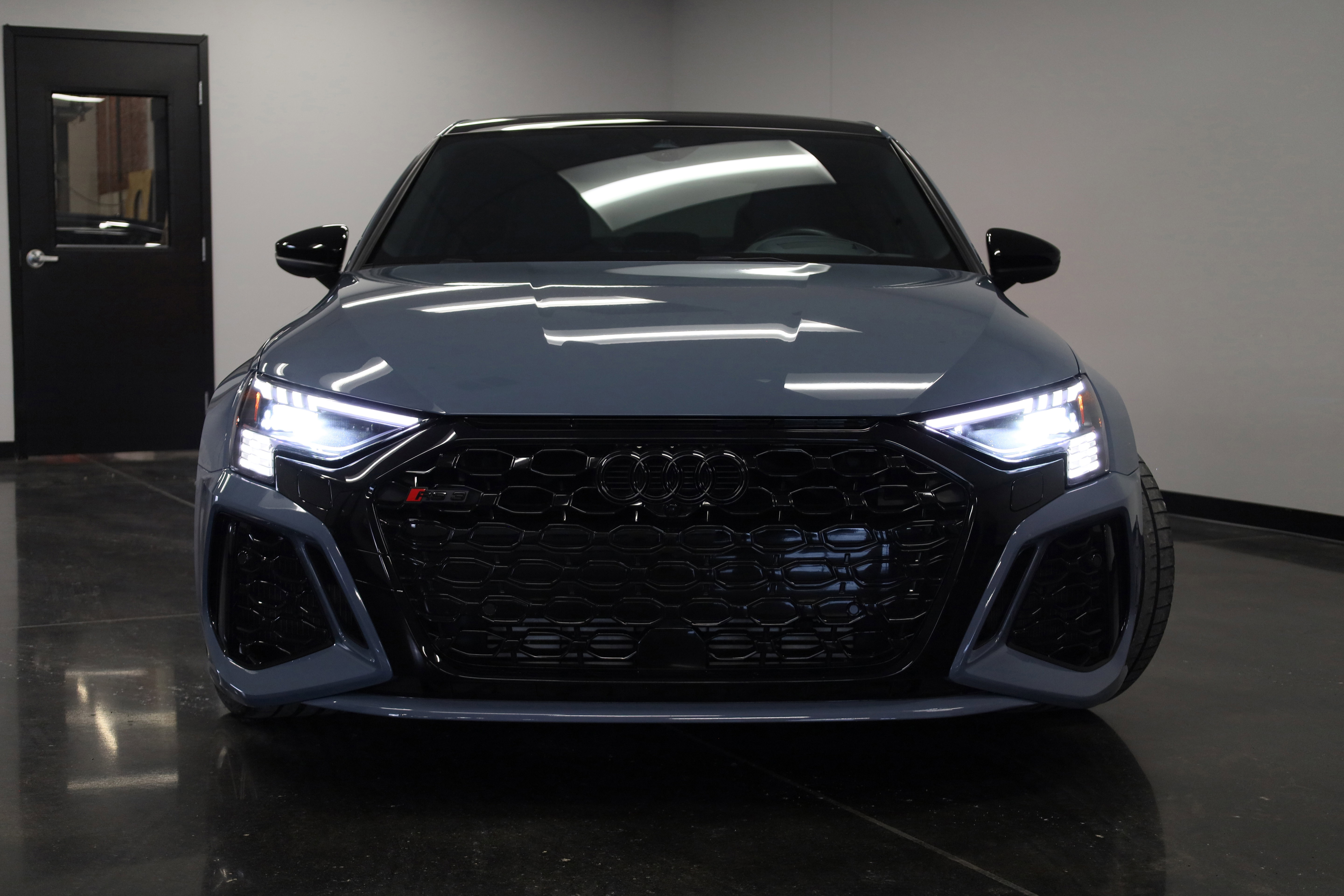 Used 2023 Audi RS 3 w/ RS Technology Package image 2