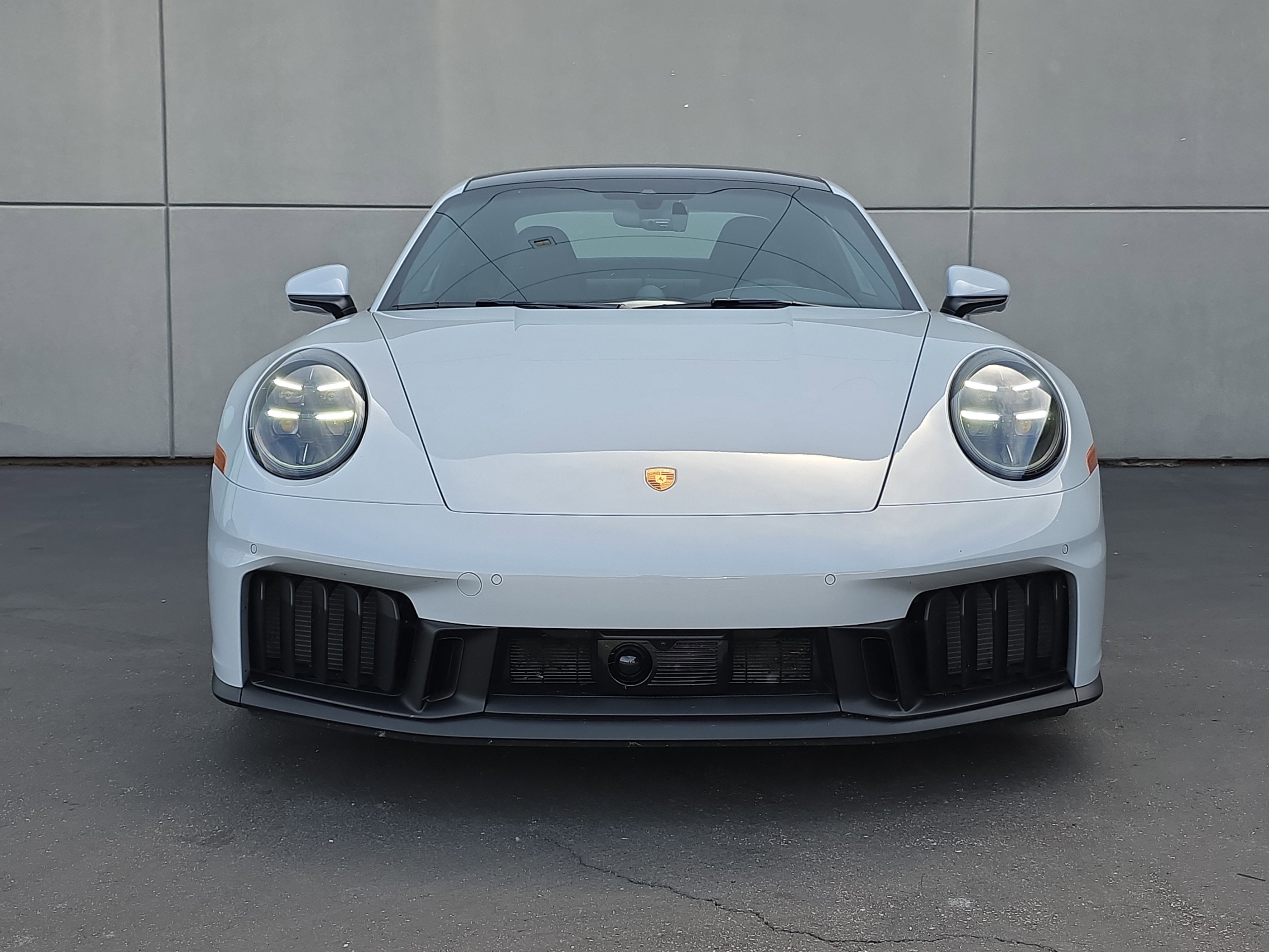 Used 2026 Porsche 911 Carrera GTS RWD image 10