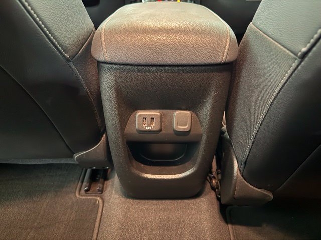 Used 2022 Chevrolet Colorado Z71 AWD/4WD image 22