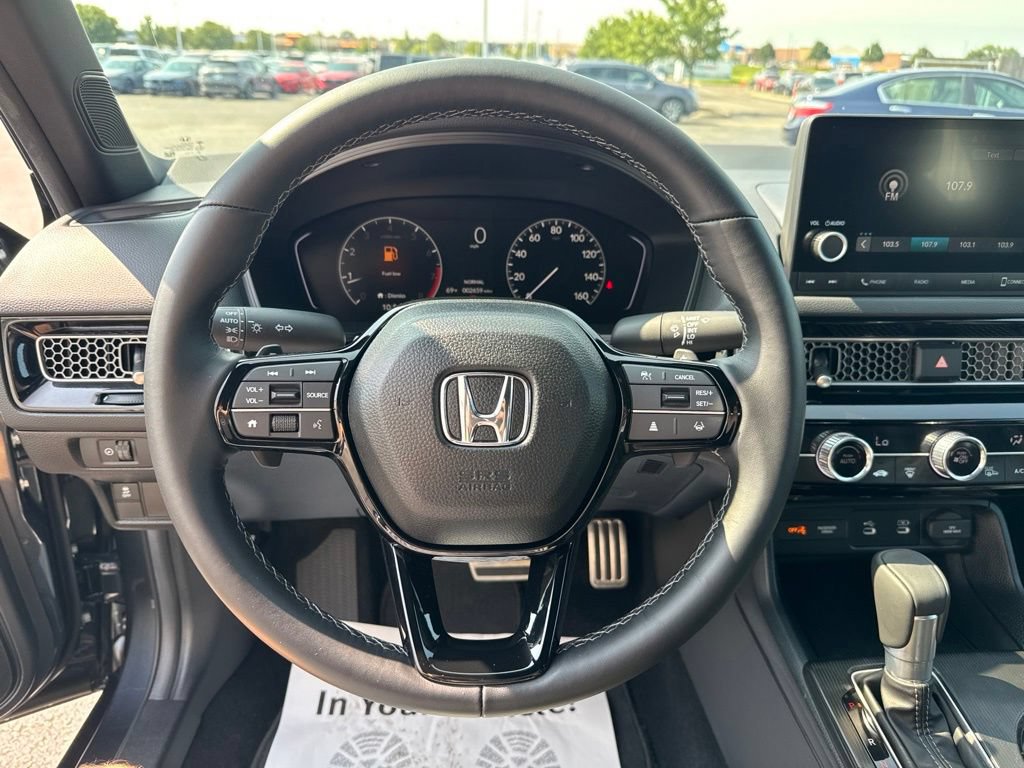 Used 2025 Honda Civic Sport image 15