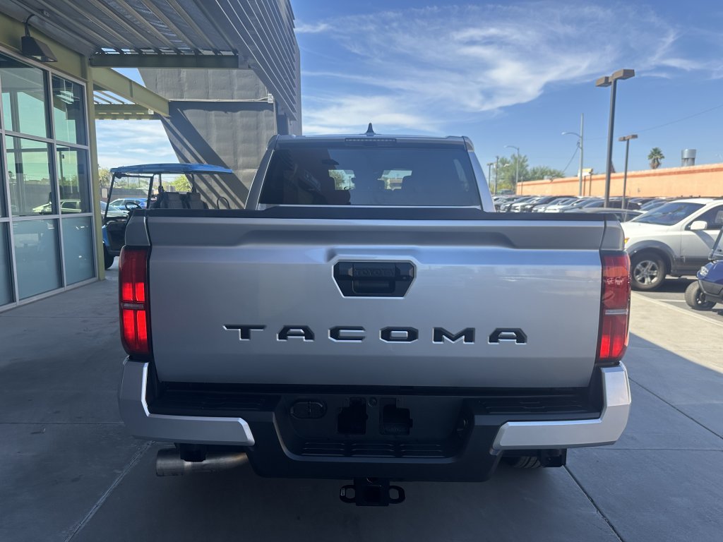 Used 2024 Toyota Tacoma TRD Sport RWD image 10